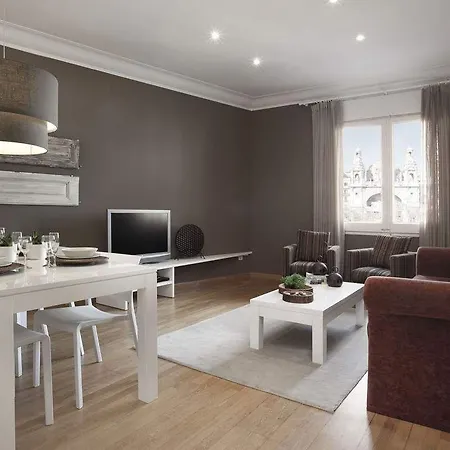 Enjoybcn Coliseum Apartment *